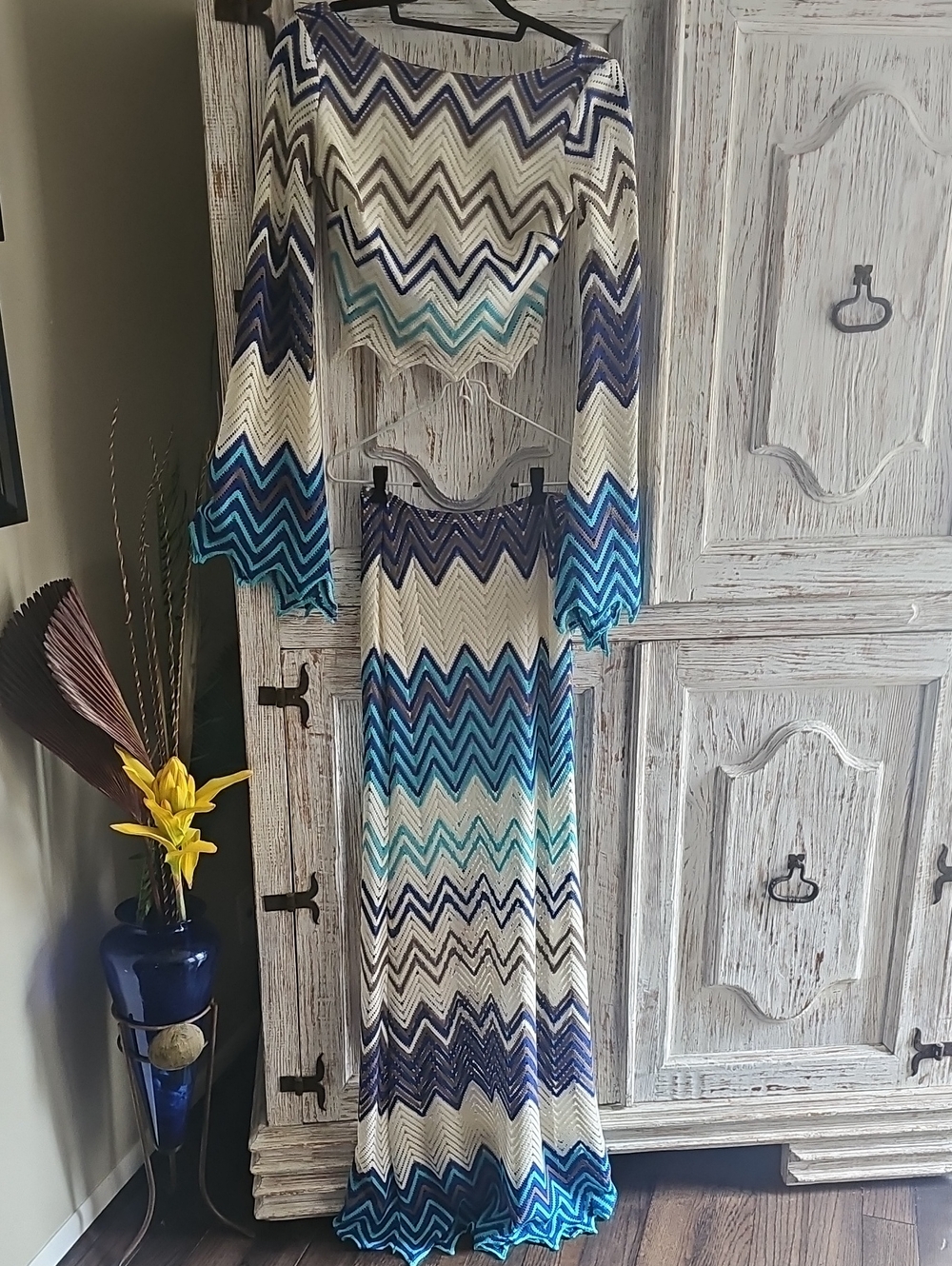 NWT Va Va Voom Chevron Knit Two-Piece Maxi Dress in Blue and White - SIZE M